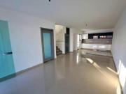 Casa en Venta con alberca privada 4 recamaras a 15...