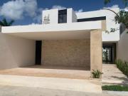 Casa en Venta con Amenidades en Temozón Norte, Mérida