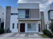 Casa en VENTA con AMENIDADES, JURIQUILLA QUERETARO