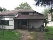 Casa en venta con amplio lote en Tortuguitas