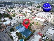 Casa en Venta con Amplio Terreno en Arboledas, Centro,...
