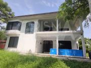 CASA EN VENTA CON AMPLIO TERRENO EN CAMINO A JUANA MOZA