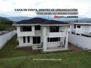 Casa en Venta con amplio terreno, sector de...