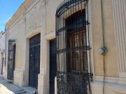 Casa en Venta con Bonita Fachada Antigua en Calle...