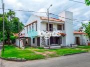 CASA EN VENTA CON COCHERA TRES CERRITOS SALTA