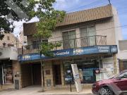 Casa en Venta con Comercio Cipolletti