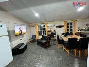 CASA EN VENTA CON DEPARTAMENTOS JARDIN DEL SUR