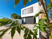 Casa en venta con descuento especial, persianas y...