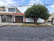 Casa en venta con dos accesos en Salaverry Gustavo A Madero