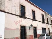 CASA en VENTA con dos locales en Centro Histórico, Querétaro