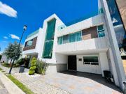 CASA EN VENTA CON ESTUDIO Y ROOF PARQUE CAMPECHE LOMAS... CASA EN VENTA CON ESTUDIO Y ROOF PARQUE CAMPECHE LOMAS...