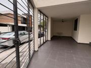 Casa en VENTA con excedente en Privada Jardines de Andalucia