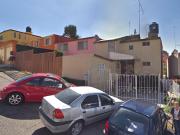 CASA EN VENTA CON EXCELENTE EN UBUCACIO, MONTES HIMALAYA...