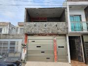 CASA EN VENTA CON EXCELENTE UBICACIÓN EN BOCA DEL RIO