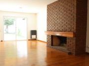 Casa en venta con excelente ubicación y todas las...