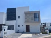 Casa en venta con excelentes acabados en Grand Preserve,...
