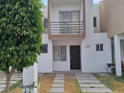 Casa en Venta con excelentes espacios y acabados