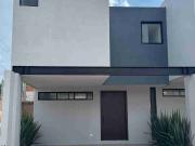 CASA EN VENTA CON EXELENTE UBICACIÓN SAN JOSÉ XILOTZINGO