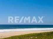 CASA EN VENTA CON FRENTE AL MAR EN ACAPULCO EN LA PLAYA...