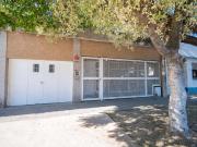 Casa en venta con gran lote sobre Av. Fcdo Zuviría