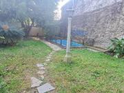 ¡Casa en venta con gran lote y excelente potencial! En Venta