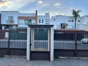 Casa en VENTA con gran terreno y precio de oportunidad...
