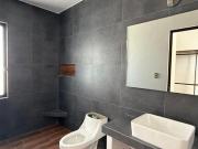 CASA EN VENTA CON HABITACION EN PLANTA BAJA EL REFUGIO QRO