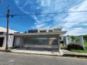 Casa en venta con jard?n y fuente en Costa de Oro Boca...