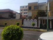 CASA EN VENTA CON JARDIN EN LINDAVISTA
