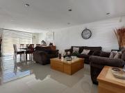 Casa en venta con Jardín, JURIQUILLA QUERETARO