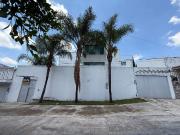 Casa en Venta con Jardín y 4 Recámaras en La Calera, Puebla