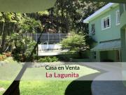 Casa en venta con jardín y piscina en La Lagunita, El...