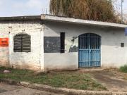 Casa en Venta con Local Comercial, barrio rosedal anexo...