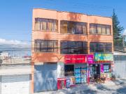 CASA EN VENTA CON LOCAL COMERCIAL CALDERON 377m2