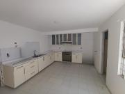 CASA EN VENTA CON LOCAL COMERCIAL EN EL CENTRO DE...