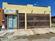 Casa en venta con local comercial en Los Héroes, Mérida...