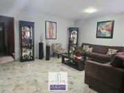 CASA EN VENTA CON LOCAL COMERCIAL EN PRADOS PROVIDENCIA