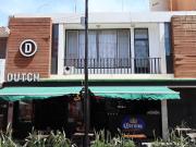 Casa en Venta con Local Comercial y Bodega en Carranza...