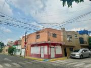 casa en venta con local tlaquepaque