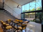 Casa en venta con paneles solares en temozon norte...