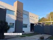 CASA EN VENTA CON PILETA VILLA LUZURIAGA