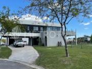 Casa en venta con piscina en El Canton Norte, Escobar