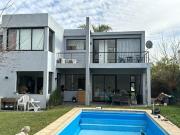 Casa en Venta con Piscina en Fincas de Iraola Dos