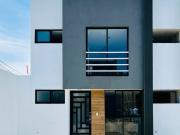 CASA EN VENTA CON RECÁMARA EN PB EN RESIDENCIAL GEMMA...