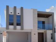 CASA EN VENTA CON RECÁMARA EN PLANTA BAJA