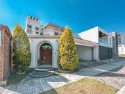CASA EN VENTA CON RECÁMARA EN PLANTA BAJA EN VISTA REAL...
