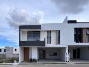 Casa en venta con Roof Garden