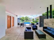 Casa en Venta con Roof Garden en Bosques de Santa Anita