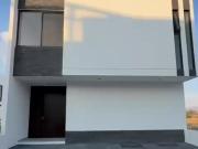 Casa en Venta con Roof Garden en Grand Juriquilla, Querétaro