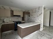 CASA EN VENTA CON ROOF GARDEN, EXPLANADA SUR, PACHUCA